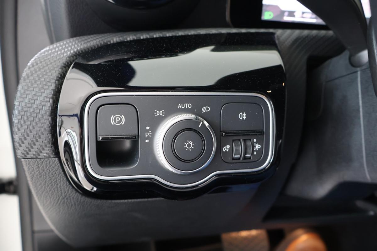 mercedes-benz-classe-a-2024-gasolina-1332cc