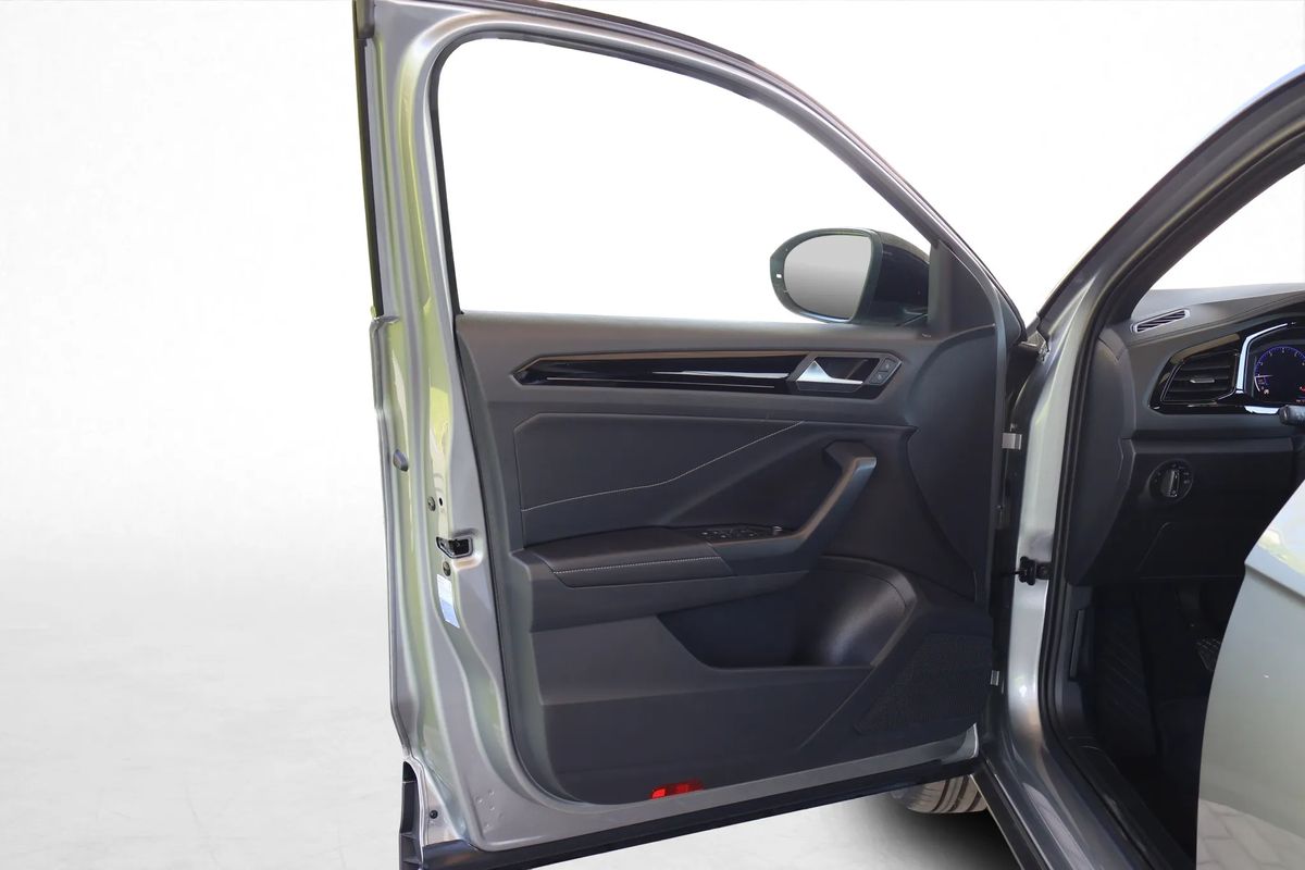 volkswagen-t-roc-2026-gasolina-999cc
