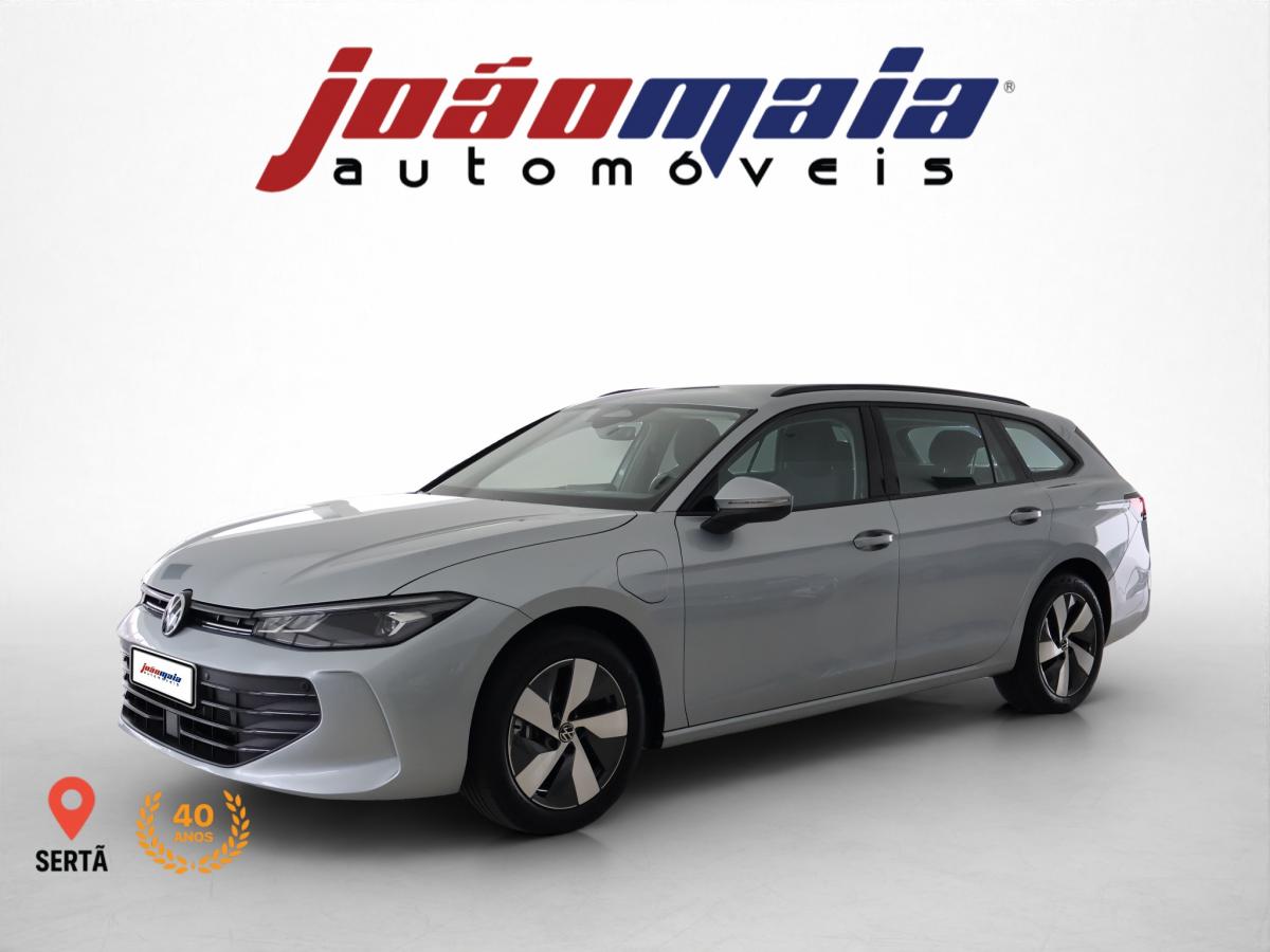 volkswagen-passat-variant-2024-hibrido-a-gasolina-1498cc