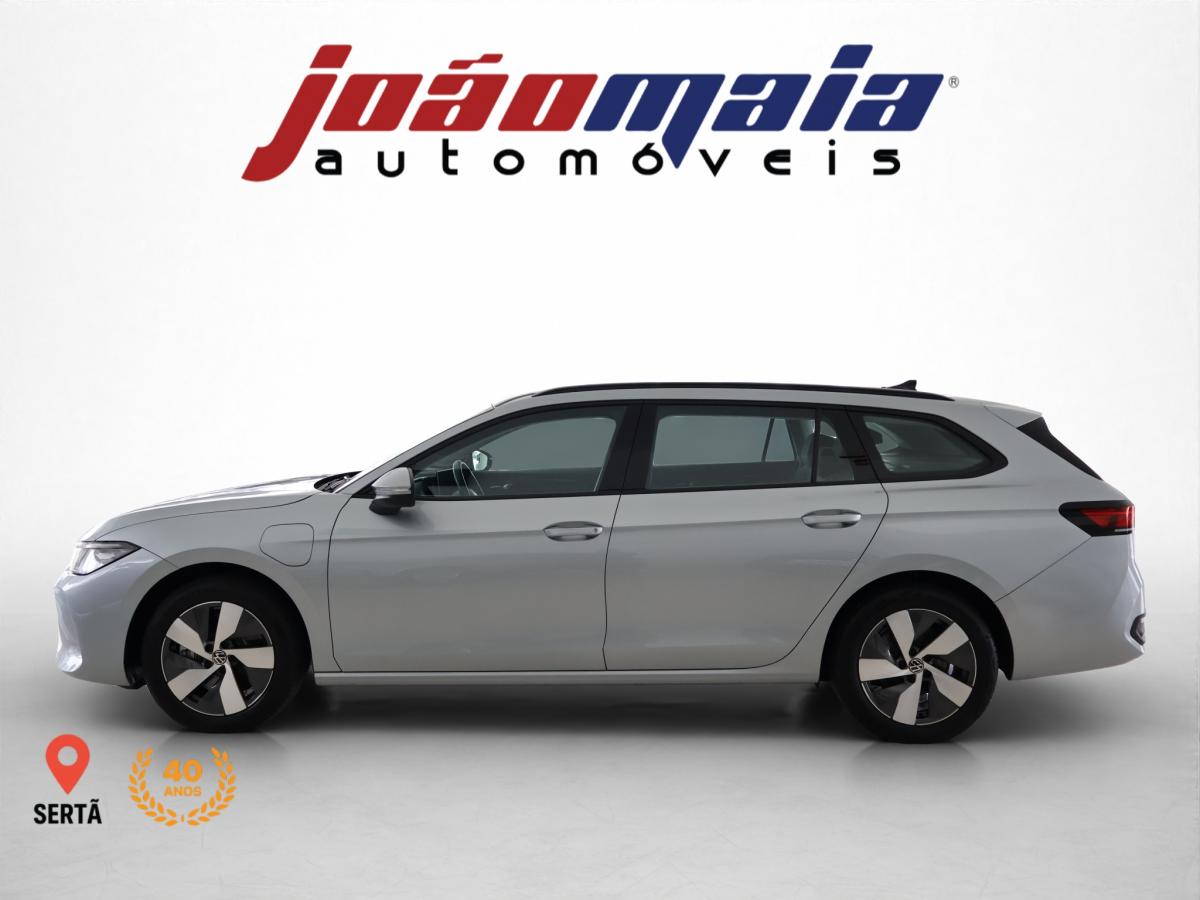 volkswagen-passat-variant-2024-hibrido-a-gasolina-1498cc