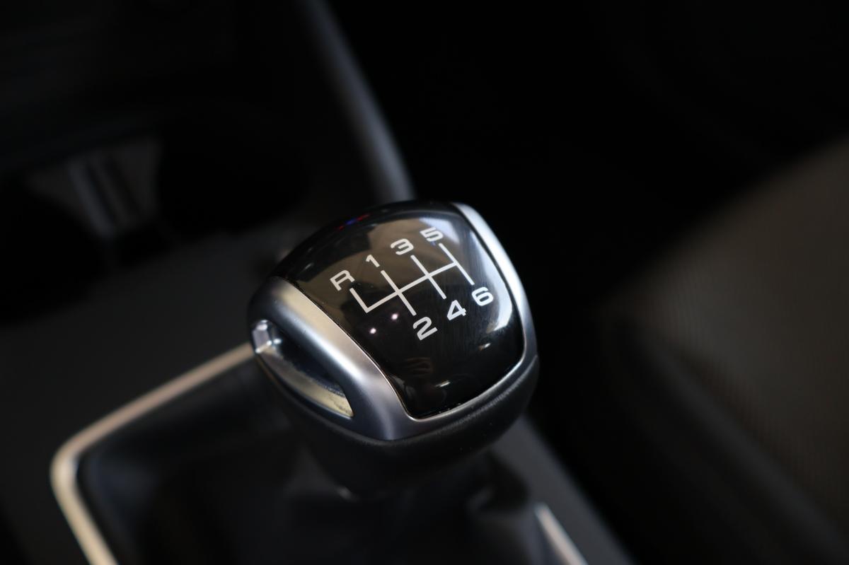 audi-q2-2024-gasolina-999cc