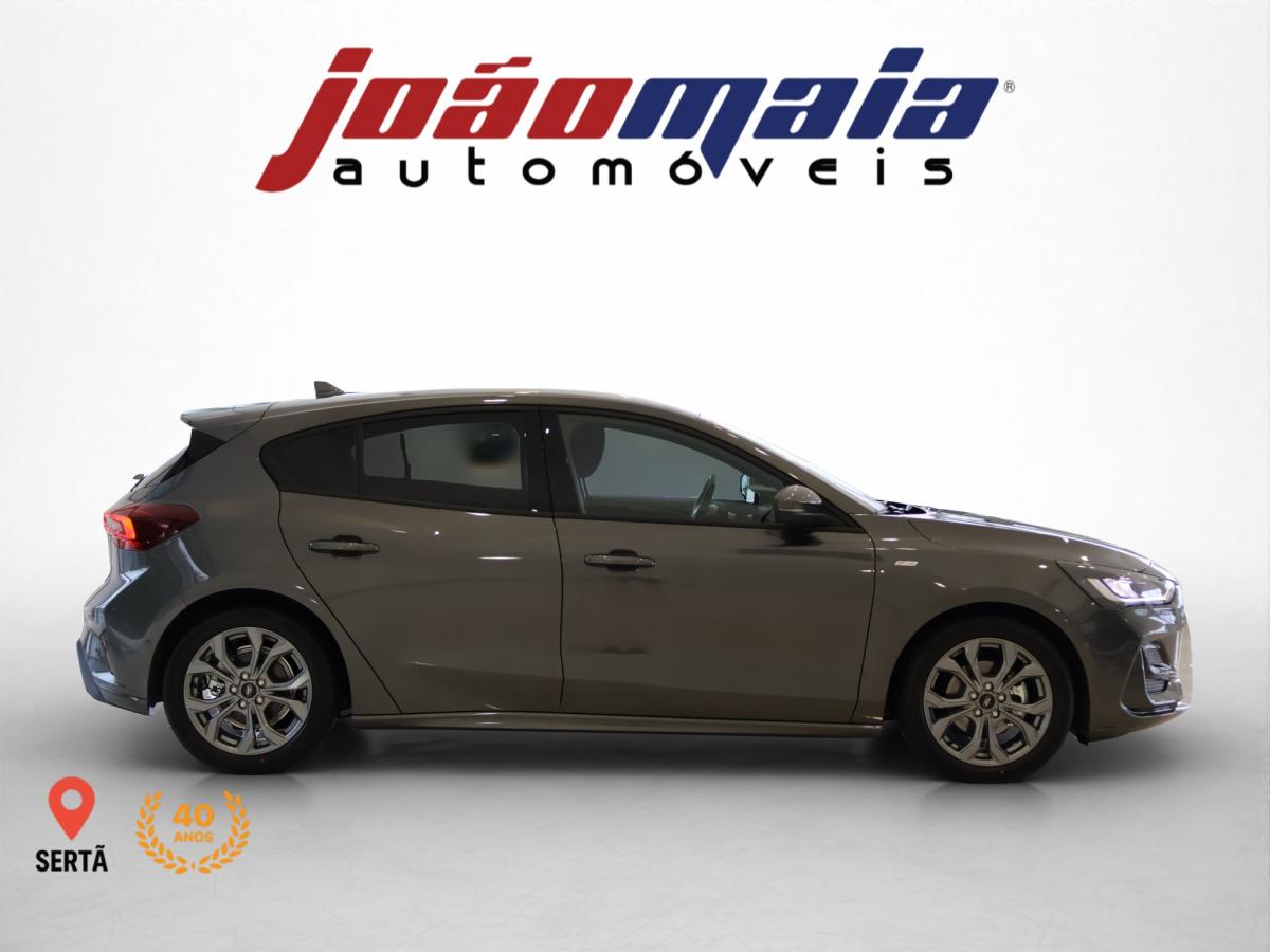 ford-focus-2025-gasolina-998cc