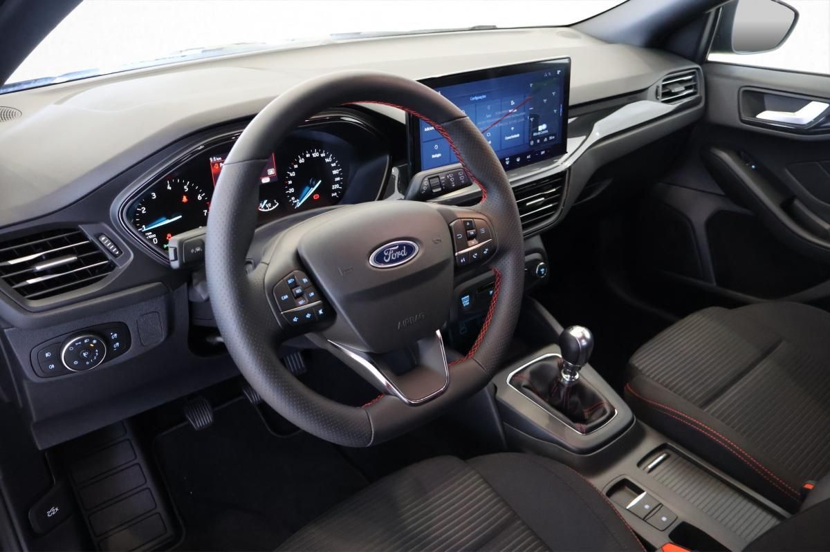 ford-focus-2025-gasolina-998cc