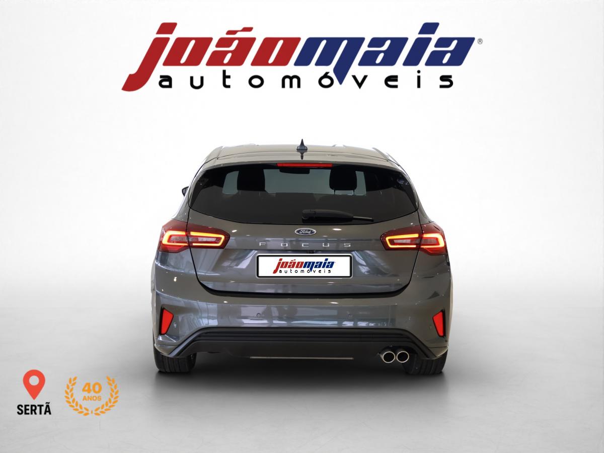 ford-focus-2025-gasolina-998cc