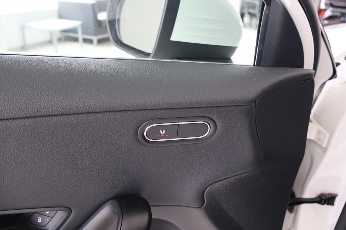 mercedes-benz-classe-a-2024-gasolina-1332cc