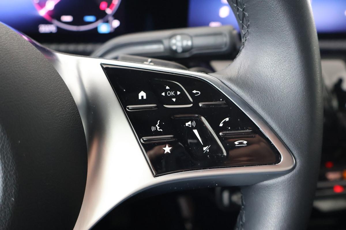 mercedes-benz-classe-a-2024-gasolina-1332cc