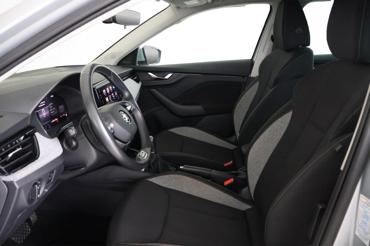 skoda-scala-2024-gasolina-999cc