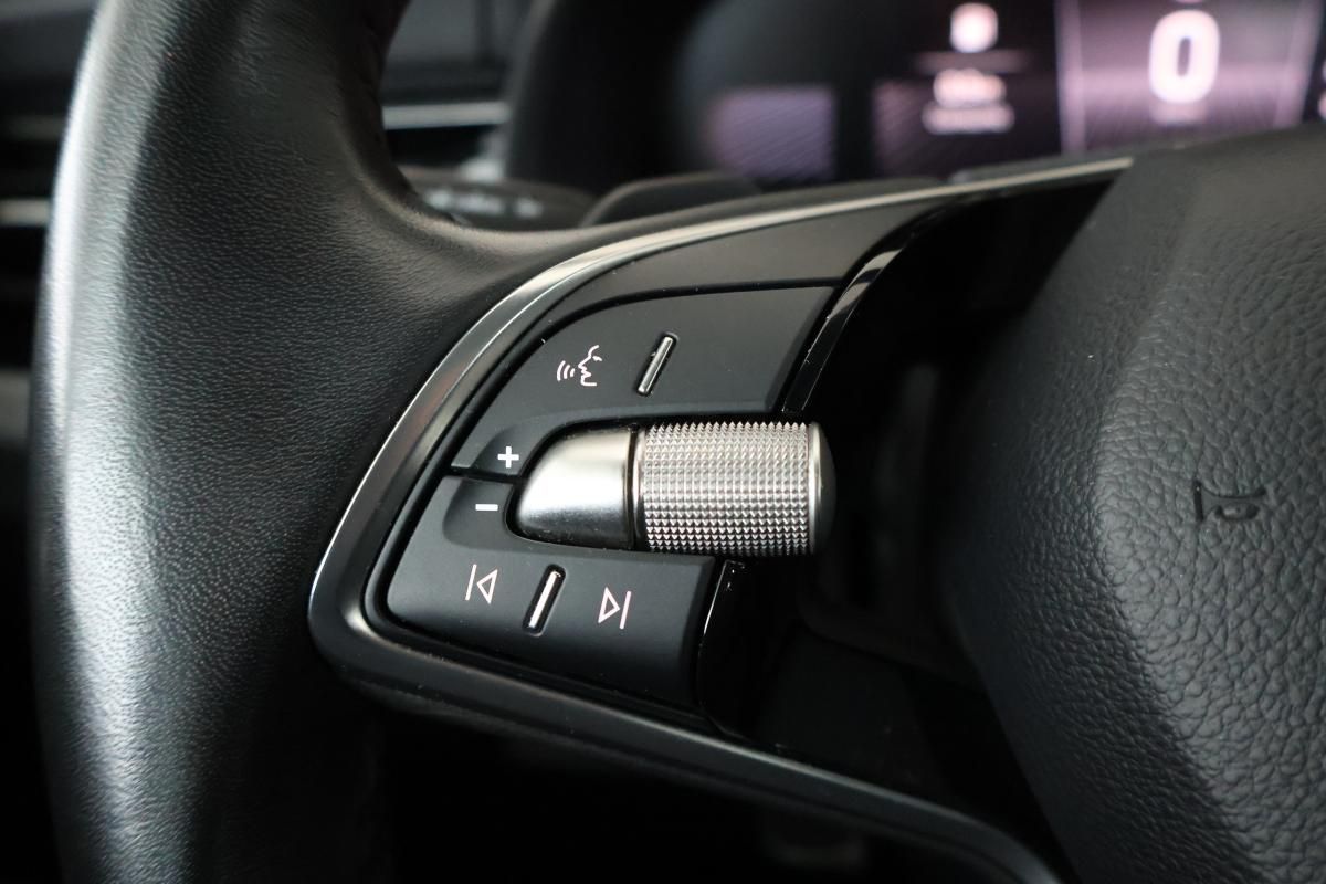 skoda-scala-2024-gasolina-999cc