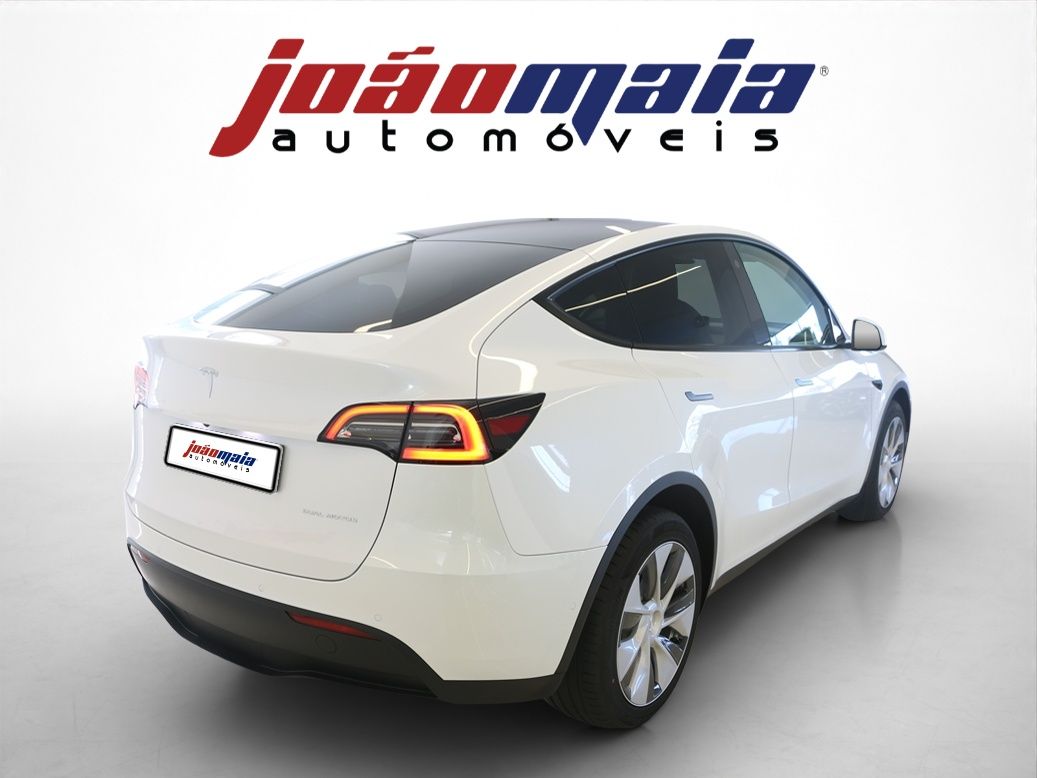 tesla-model-y-2022-eletrico-0cc