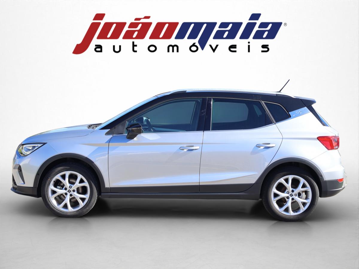 seat-arona-2024-gasolina-999cc