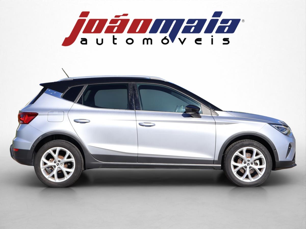 seat-arona-2024-gasolina-999cc