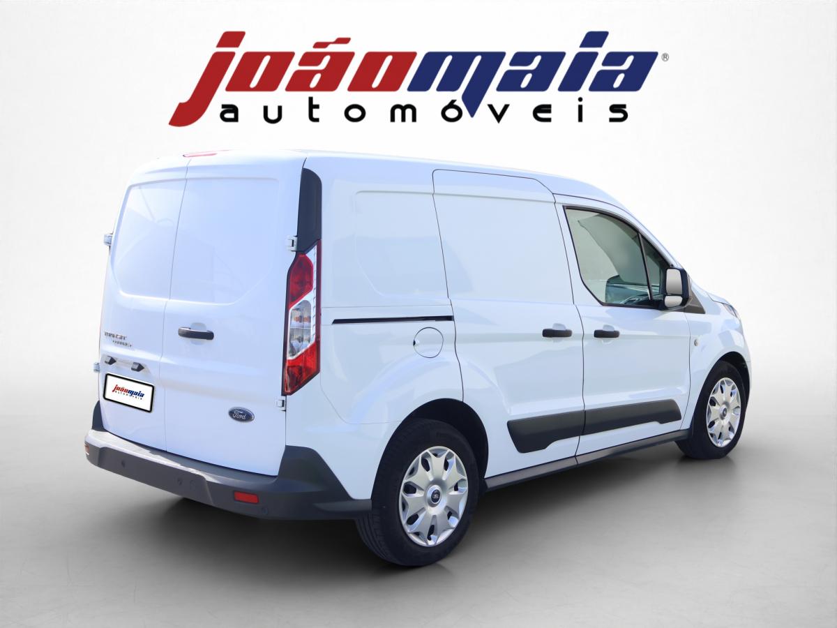 ford-transit-2018-diesel-1500cc