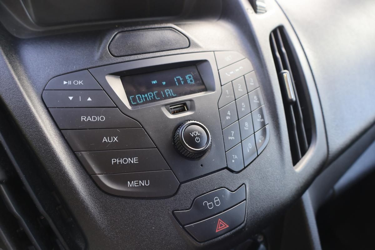 ford-transit-2018-diesel-1500cc