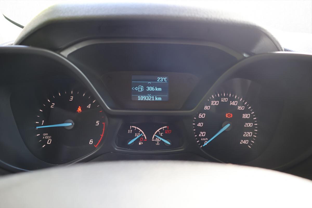 ford-transit-2018-diesel-1500cc