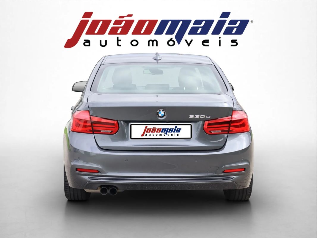 bmw-serie-3-2017-hibrido-a-gasolina-1998cc
