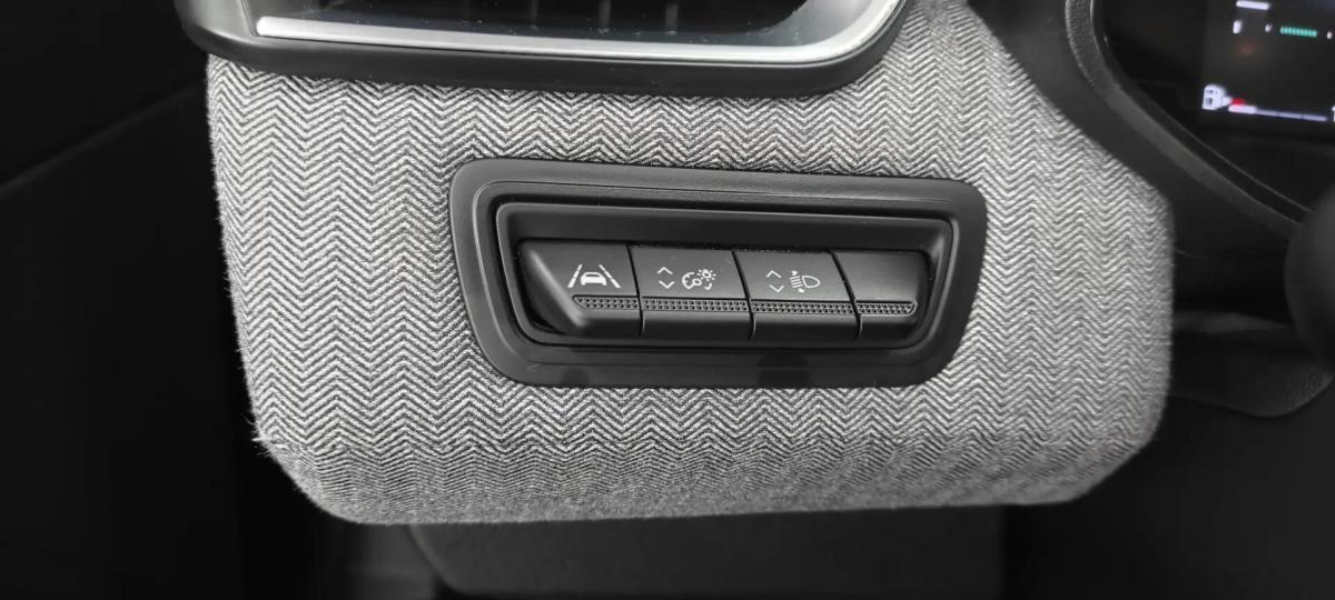 renault-clio-2024-gasolina-999cc