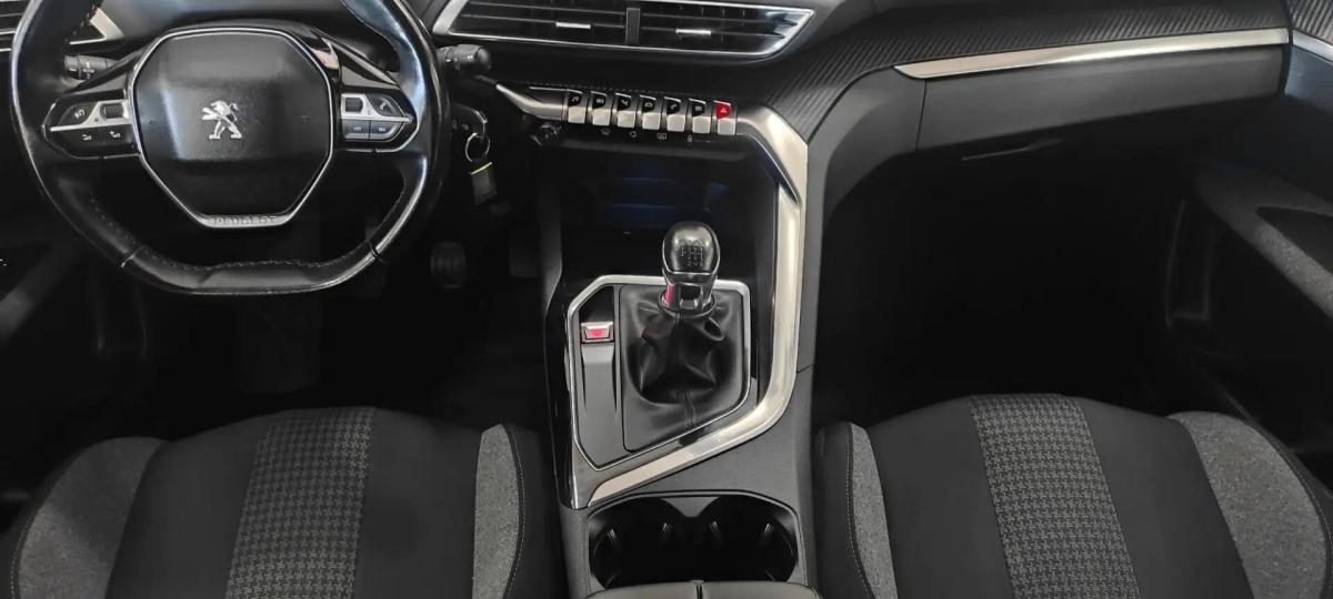peugeot-3008-2018-diesel-1499cc
