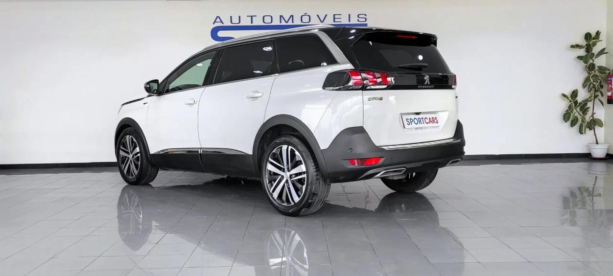 peugeot-5008-2018-diesel-1997cc
