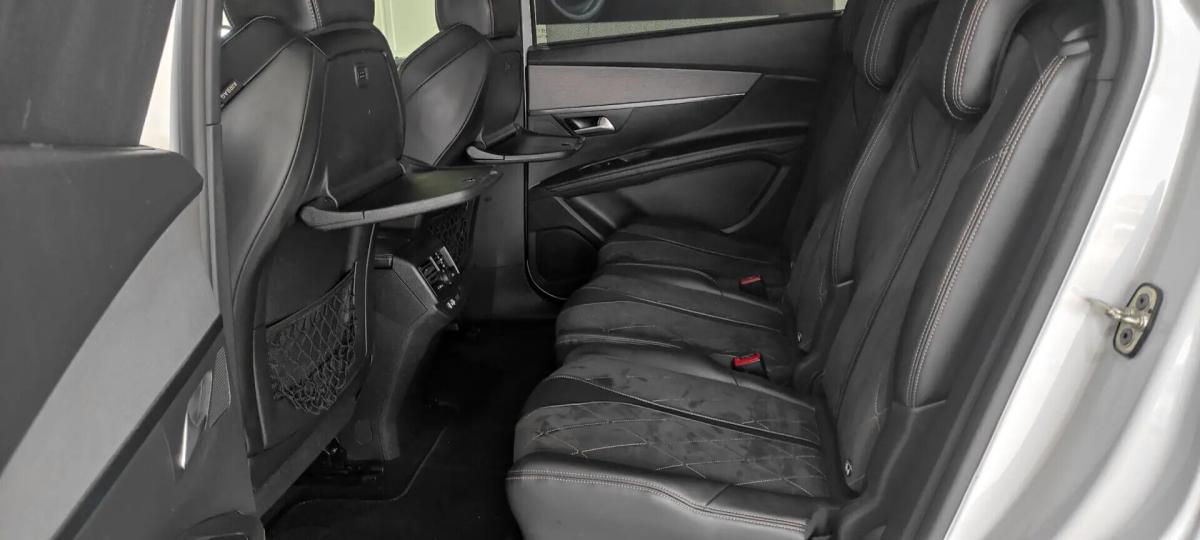 peugeot-5008-2018-diesel-1997cc