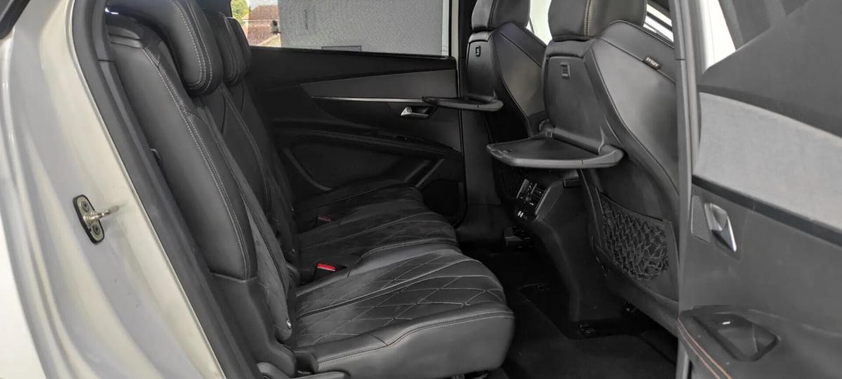 peugeot-5008-2018-diesel-1997cc