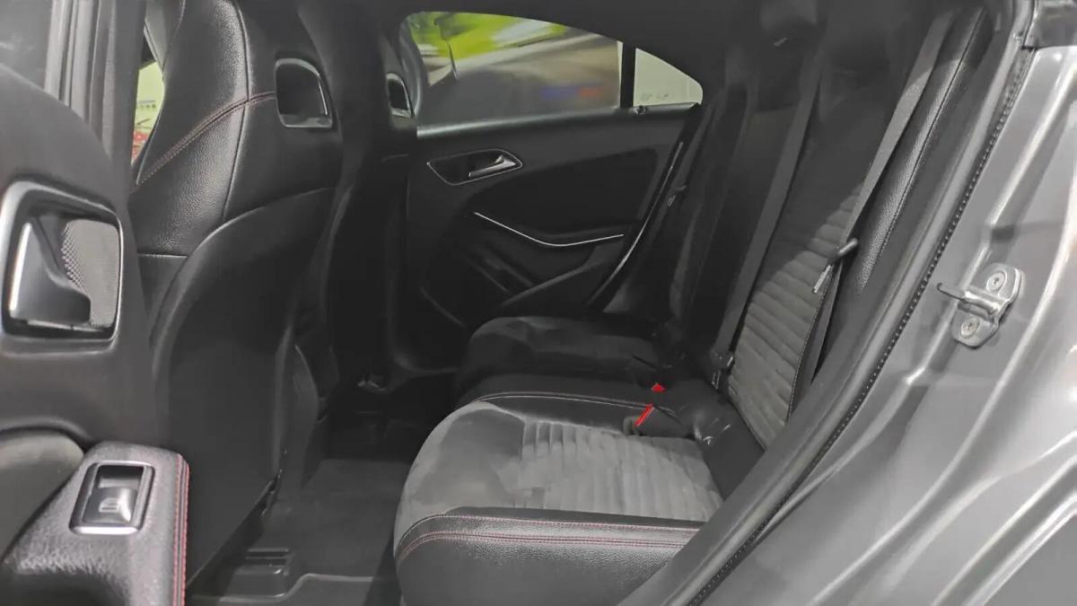 mercedes-benz-cla-200-d-2018-diesel-2143cc