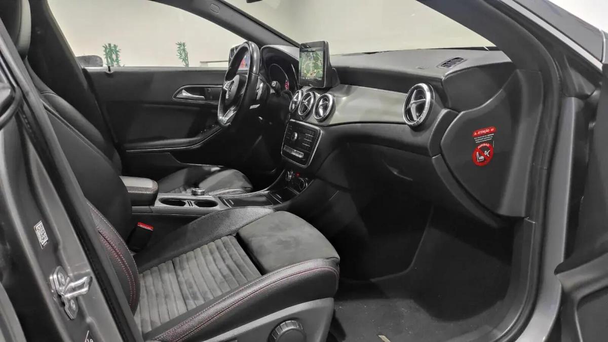 mercedes-benz-cla-200-d-2018-diesel-2143cc