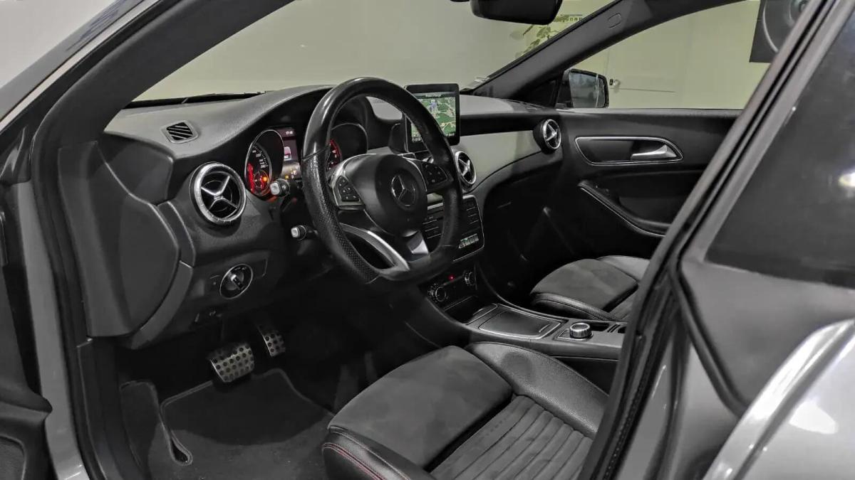 mercedes-benz-cla-200-d-2018-diesel-2143cc
