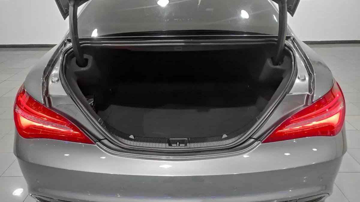 mercedes-benz-cla-200-d-2018-diesel-2143cc