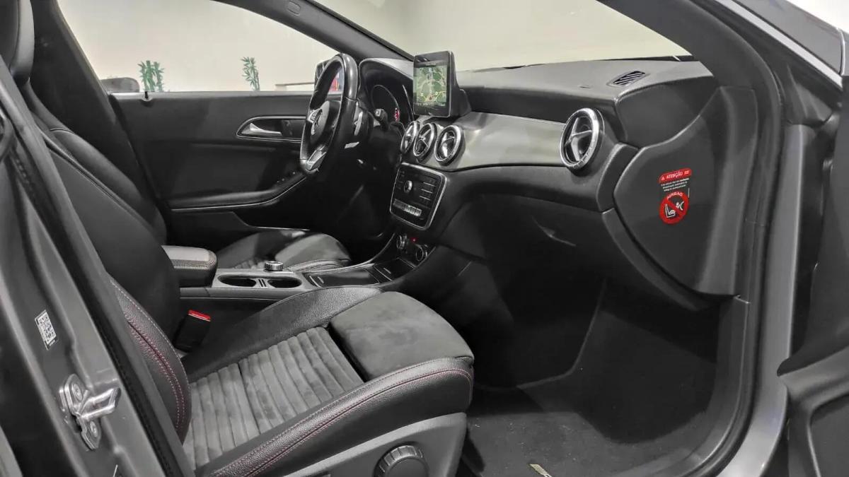 mercedes-benz-cla-200-d-2018-diesel-2143cc