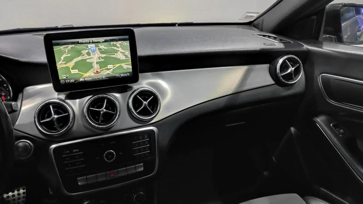 mercedes-benz-cla-200-d-2018-diesel-2143cc
