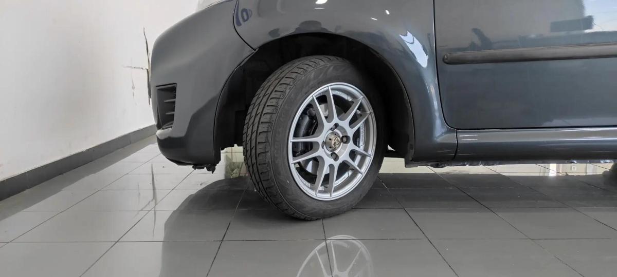 peugeot-107-2009-gasolina-998cc