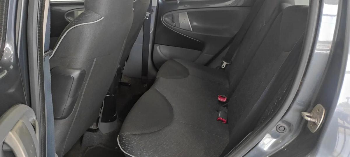 peugeot-107-2009-gasolina-998cc