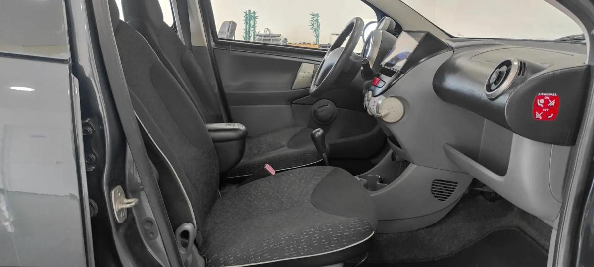 peugeot-107-2009-gasolina-998cc