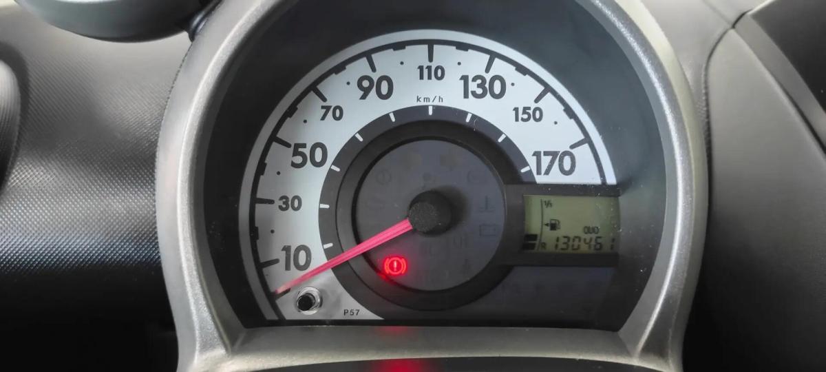peugeot-107-2009-gasolina-998cc