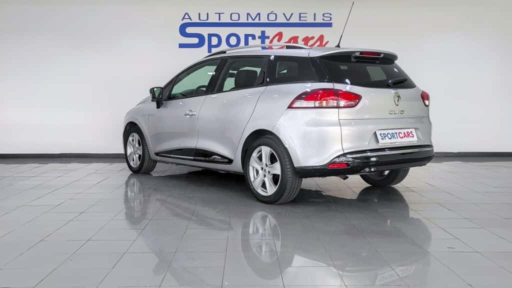 renault-clio-sport-tourer-2014-diesel-1461cc