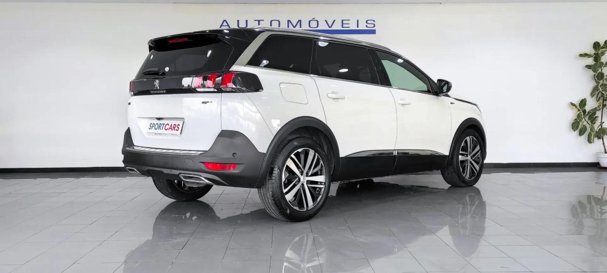 peugeot-5008-2018-diesel-1997cc
