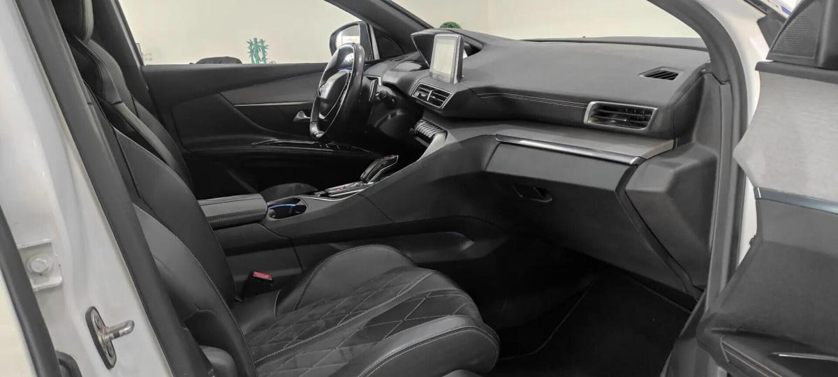 peugeot-5008-2018-diesel-1997cc