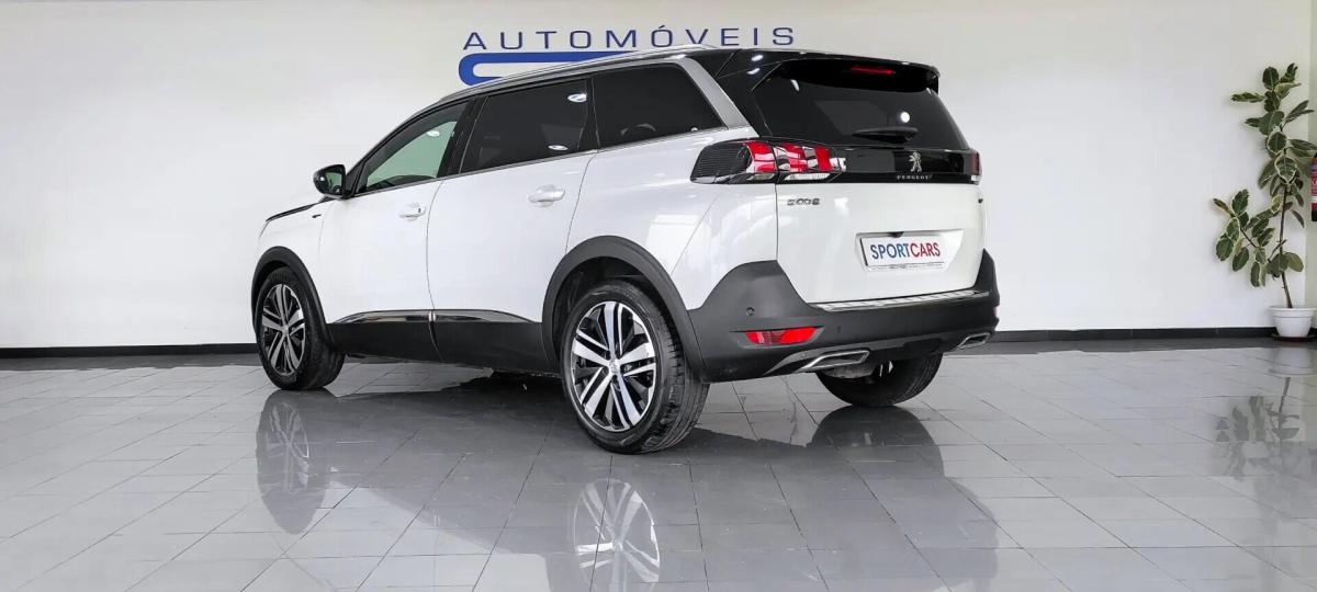 peugeot-5008-2018-diesel-1997cc