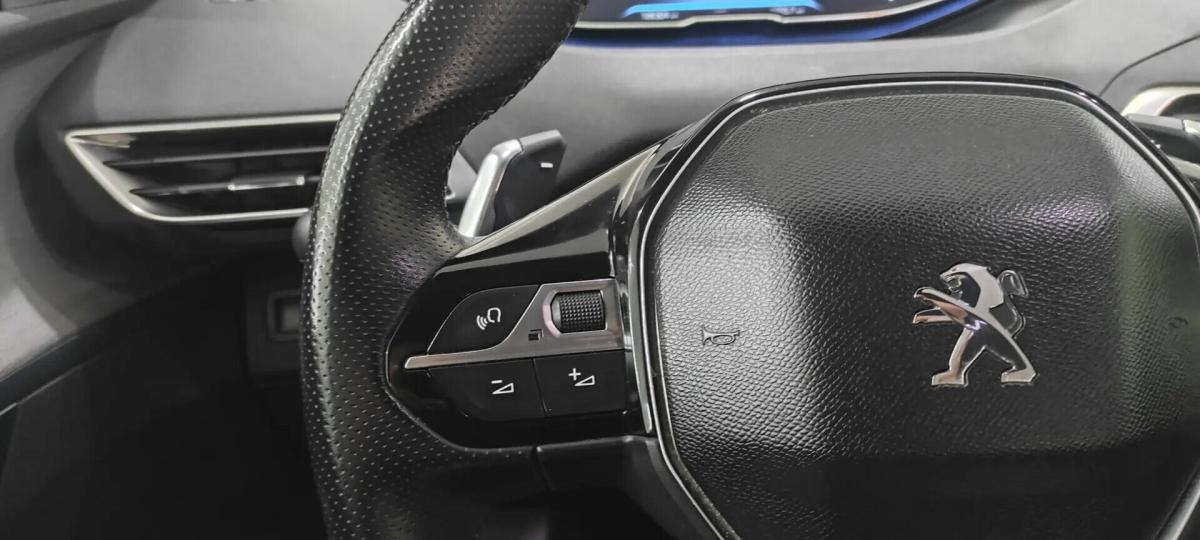 peugeot-5008-2018-diesel-1997cc