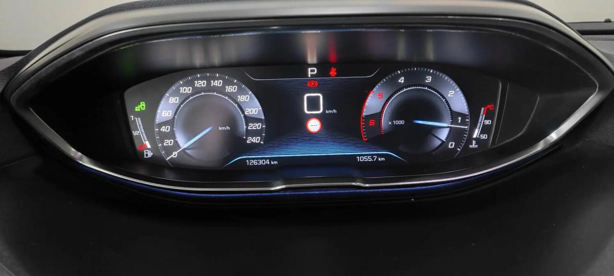peugeot-5008-2018-diesel-1997cc