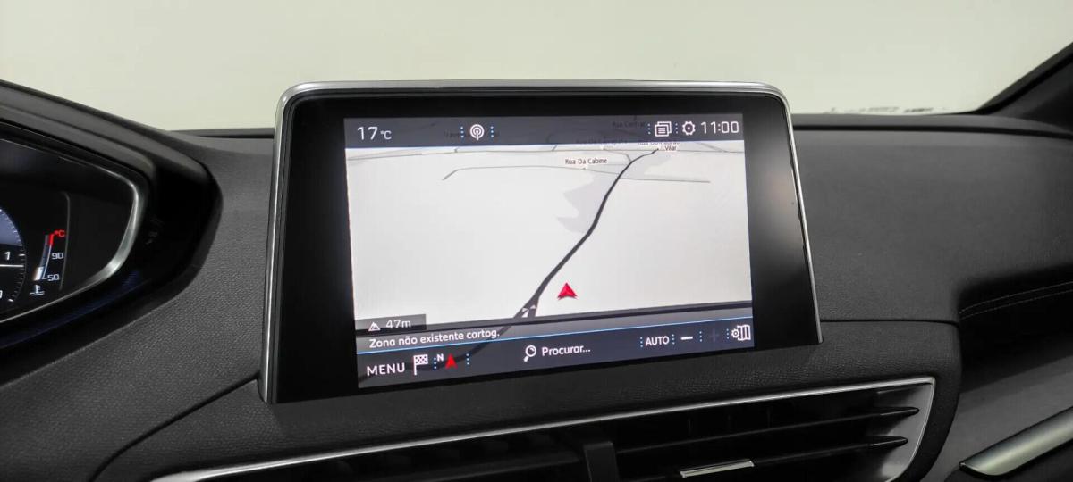 peugeot-5008-2018-diesel-1997cc
