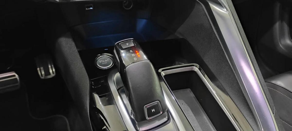 peugeot-5008-2018-diesel-1997cc