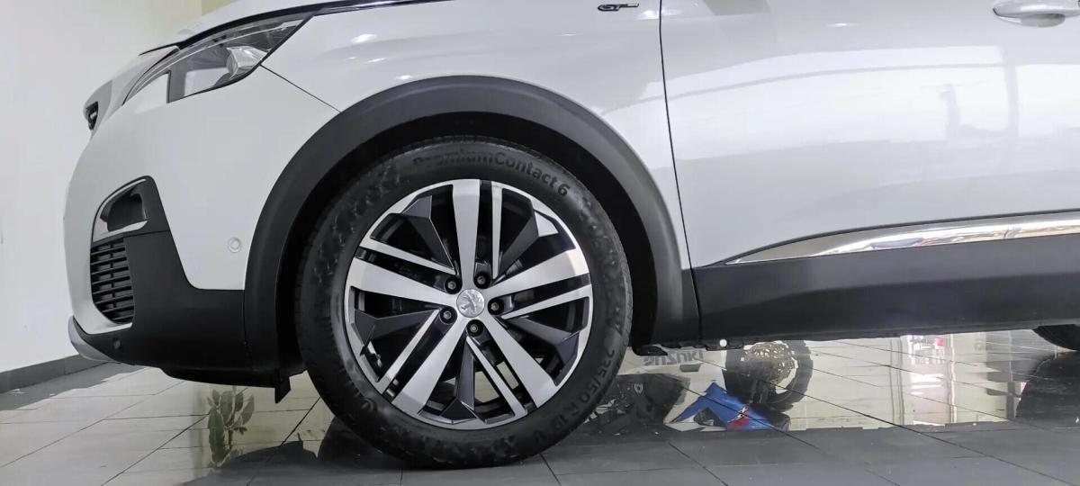 peugeot-5008-2018-diesel-1997cc