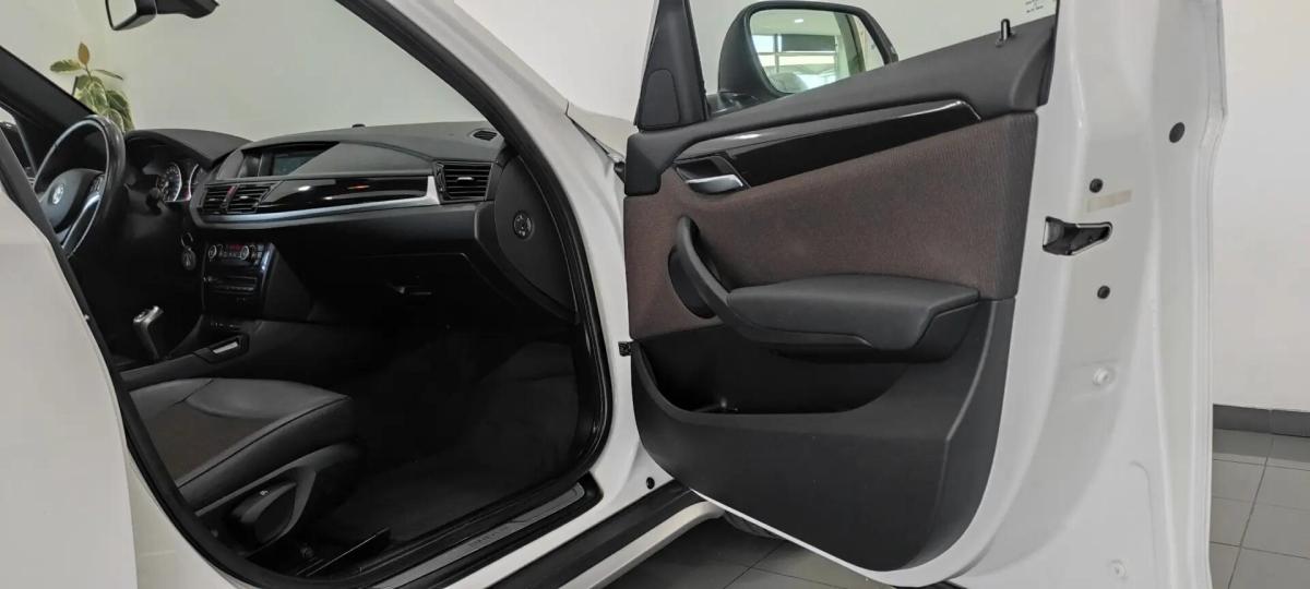 bmw-x1-sdrive18d-2015-diesel-1995cc