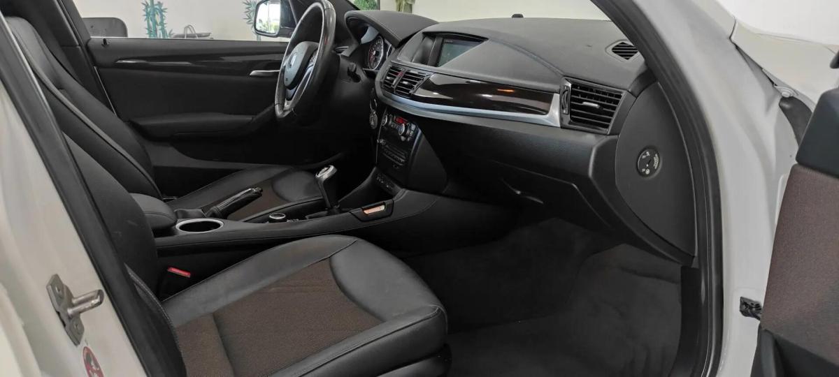 bmw-x1-sdrive18d-2015-diesel-1995cc