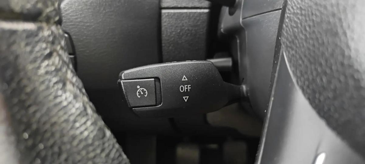 bmw-x1-sdrive18d-2015-diesel-1995cc