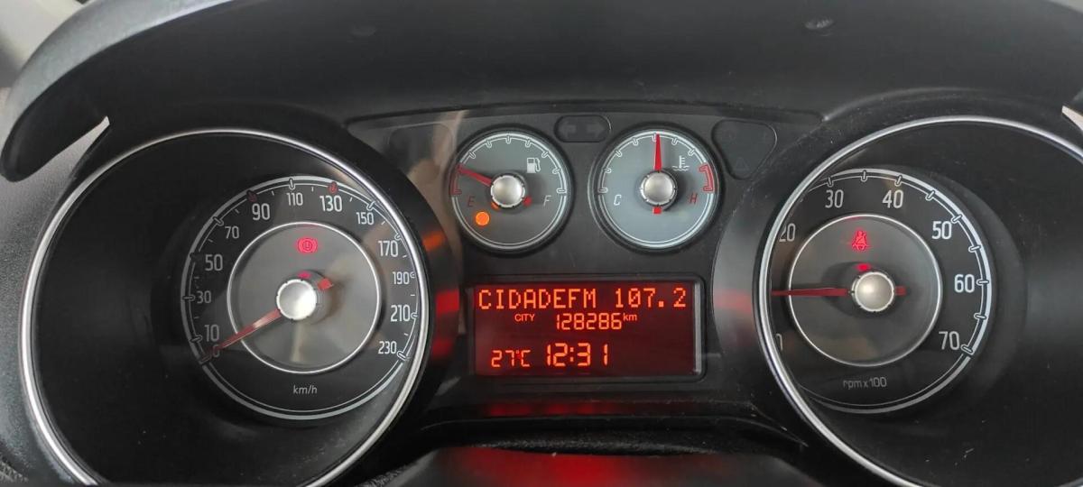 fiat-punto-2014-gasolina-1242cc