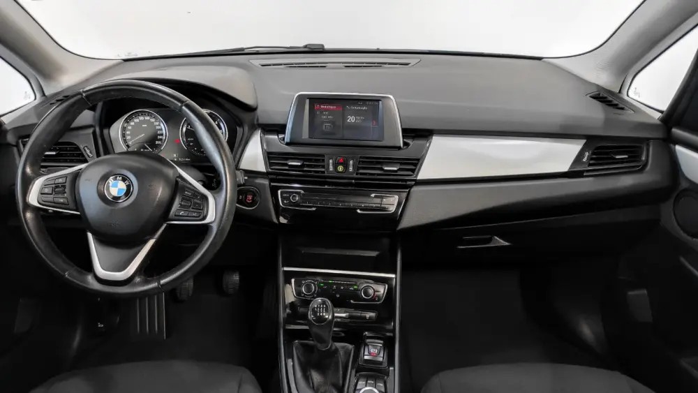 bmw-serie-2-2020-diesel-1496cc