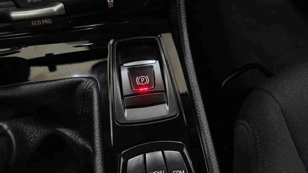 bmw-serie-2-2020-diesel-1496cc