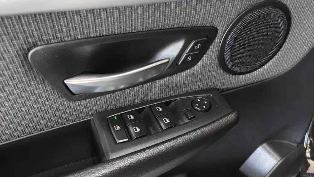 bmw-serie-2-2020-diesel-1496cc
